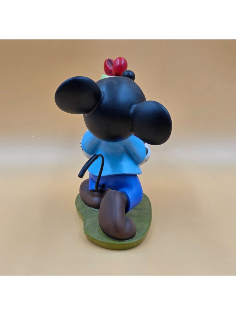 WDCC Pluto's Christmas Tree Mickey Presents for My Pals Disney Sculpture - Picture 4 of 13